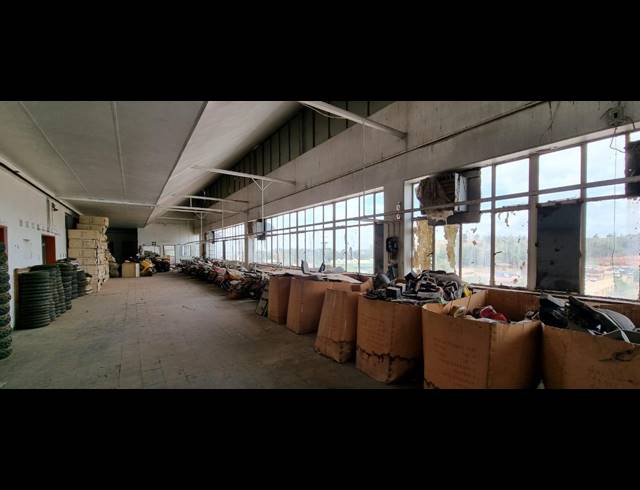 7,175M² WAREHOUSE FOR SALE IN NEW CENTRE